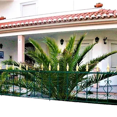 Chalet Vivienda En La Playa De Surfistas! Baleal-portugal - Hasta 11 Pax *