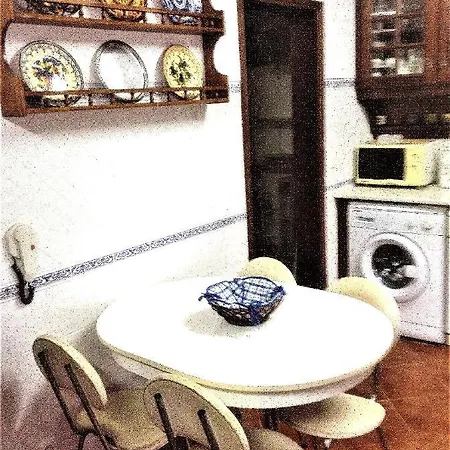 Vivienda En La Playa De Surfistas! Baleal-portugal - Hasta 11 Pax Ferrel (Leiria)
